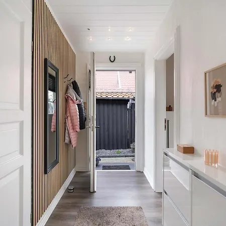 House Close To Town And Shopping * Esbjerg